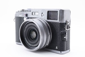Fujifilm X100S Compact Digital Camera read description