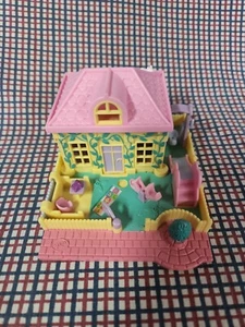 Vintage Polly Pocket Bluebird 1994 Nursery School - Picture 1 of 4