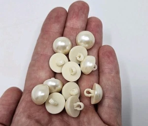 12 pcs VTG Ivory Pearl Shank Buttons Plastic Sewing Dress 14mm Round Domed - Picture 1 of 3