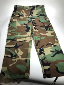 PANTALONES DE CARGA CON BOTÓN DE CAMUFLAJE TRUSPEC 34/30 Parche para el corazón Detalle Nuevas etiquetas wout - Imagen 1 de 12