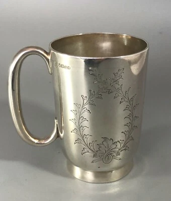 Taza de bautizo de plata victoriana Walker & Hall Sheffield 1883 165 g ABZX Foto 1 de 4