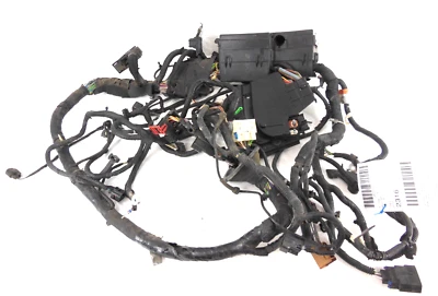 Lincoln MKC 2015 2016 caja de fusibles relé de motor delantero de 2,0 L con arnés de cableado OEM Foto 1 de 4