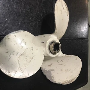michigan wheel 3 blade pj31 Boat Motor  propeller - Picture 1 of 9