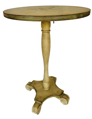 Mesa inclinable estilo campestre francés The Bombay Company Foto 1 de 4