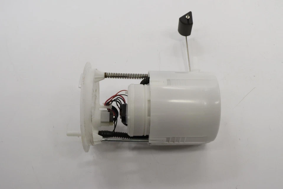 2019 - 2024 FORD EDGE 2.0L FUEL GAS PUMP SENDING UNIT MODULE OEM K2G39H307AA - Image 1 of 4