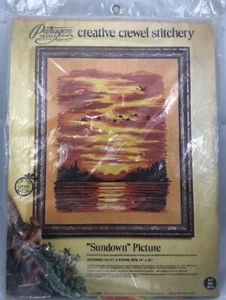 Kit Artigianato Cucito Paragon Needlecraft Vintage Quadro Sundown Crewel Cucitura 12X16 - Foto 1 di 2