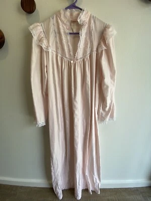 DE COLECCIÓN BARBIZON Camisón Largo Sedoso Satinado Rosa Encaje Floral Bordado Pequeño BONITO Foto 1 de 4