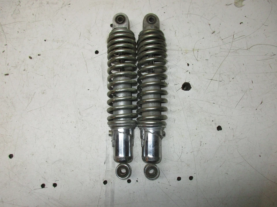 1980 80 81 82 83 84 Suzuki GS850GL GS850 850 Rear Shocks - Image 1 of 1