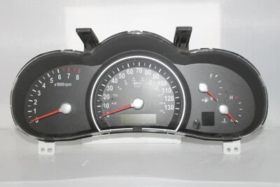 Cuadro de instrumentos velocímetro medidor de panel 06 07 Kia Sedona 132.719 millas Foto 1 de 4