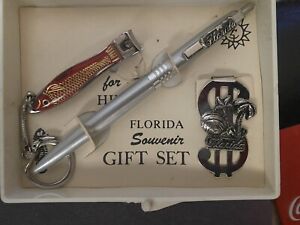 Vintage Novelty FLORIDA Souvenir Gift Set SEAHORSE Pen, $$ Clip & Nail Clippers