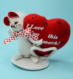 Annalee Retired 5" I Love You This Much Mouse Valentine 2008 Valentine's Day - Picture 1 of 5