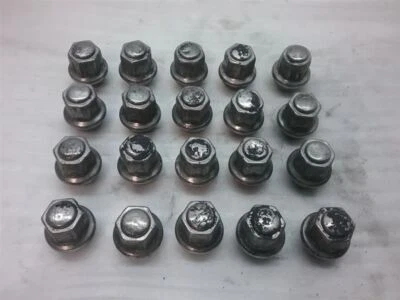 Juego de pernos de rueda de llanta 20 piezas Dodge Charger S-389RM 2010 Foto 1 de 3