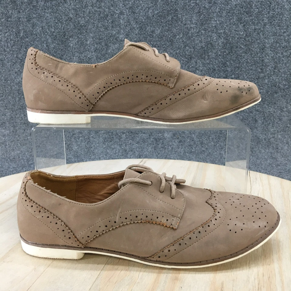 Zapatos Oxford informales Qupid para mujer 7 cuero tostado con cordones punta redonda perforados Foto 1 de 4