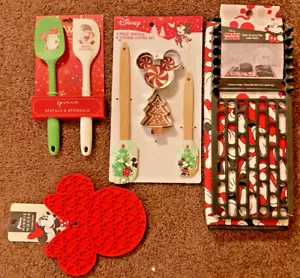 CHRISTMAS ITEMS - VARIOUS; TRIVET, SPOONS, COOKIE CUTTERS, SPATULAS, DRAIN BOARD - Picture 1 of 9