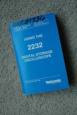 Tektronix 2232 Pocket Guide Parts Number: 070-7068-00 - Image 1 of 4