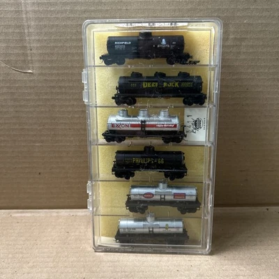 N Scale Misc Gas Company  Tank Cars Set of 6 - Image 1 of 4