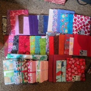 Huge Estate Lot 43Pc. Fat Quarters Cotton Quilting Fabric Stash Builder 5 Lb. - Picture 1 of 11