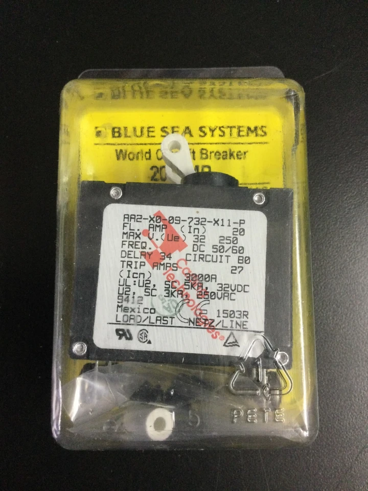 Blue Sea Systems WORLD CIRCUIT BREAKER 20amp OEM 2605 - Image 1 of 3