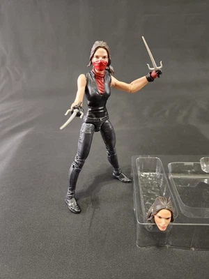 Figura de acción Marvel Legends 6" Netflix Daredevil Elektra Man Thing BAF Wave Foto 1 de 4
