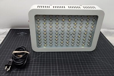 Full Spectrum LED Grow Light CE ROEHS 100 LED - Image 1 of 4