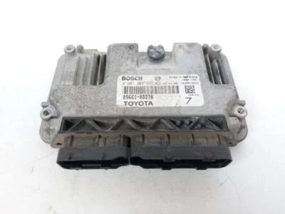 8966052D30 CENTRALINA MOTORE ECU TOYOTA YARIS (P9) 1.0B 12V 70CV (2005>2009) - Immagine 1 di 4