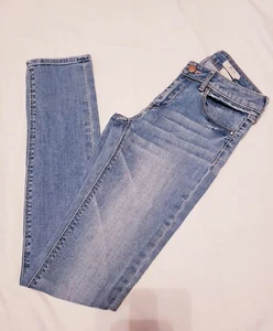 H & M Womans blue Jean Size 25 inseam:  32", Reg, Slim, Stretched  - Picture 1 of 4