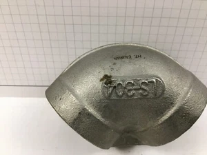 90-DEGREE ELBOW 1-1/2" Class 150 Cast 304 Stainless Steel Threaded Pipe Fitting - Picture 1 of 8