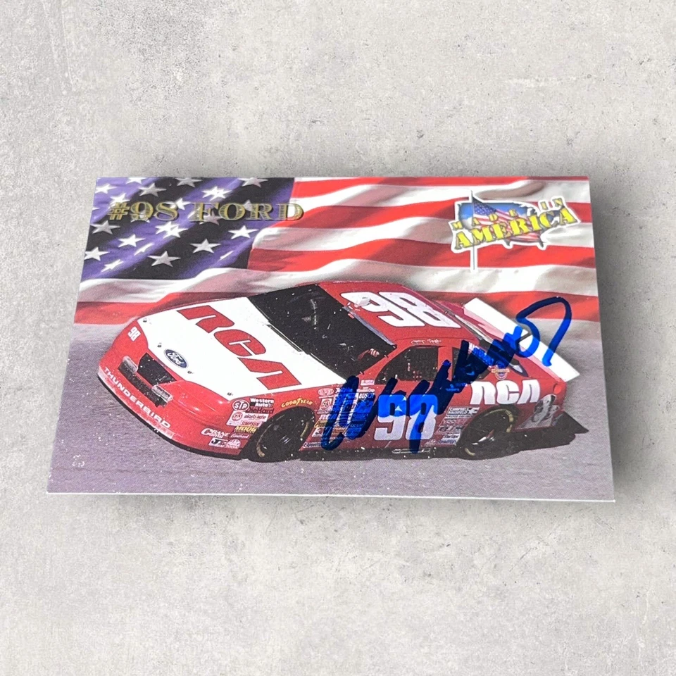 Cale Yarborough signed 1996 MAXX MADE IN AMERICA #26 NASCAR Hall of Famer card - Image 1 of 1