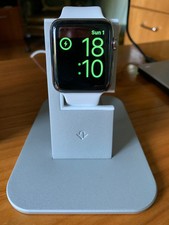 Apple Watch Series 2 Aluminium - 3 straps - very good condition
