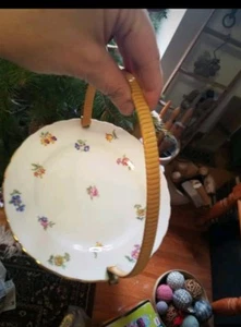 VINTAGE ROYAL CHELSEA BONE CHINA FLOWER PLATE & BAMBOO SERVER 2 PIECE ENGLAND  - Picture 1 of 11