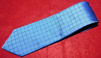 CORBATA A RAYAS CRUZADAS THOMAS ROSA HECHA EN INGLATERRA AZUL/AZUL CLARO - CORBATAS DE DISEÑO. Foto 1 de 4