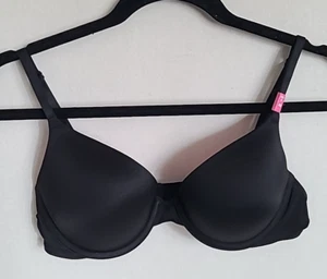 Size 36B Victorias Secret PINK Wear Everywhere Padded Push-up Bra Black NWT - Picture 1 of 16