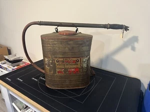 1933 Smith Indian Oval Fire Pump Complete - Picture 1 of 13