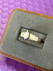 💎 14K Yellow Gold Marquise & Baguette Cut Diamond Engagement Ring Size 5 - Picture 1 of 8