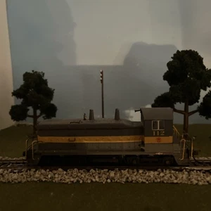 Model Trains - Picture 1 of 4