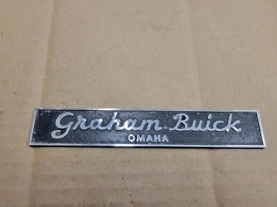 Graham Buick Omaha Nebraska NE Metal Concesionario Distribuidor Emblema Insignia Logo Nombre Foto 1 de 2