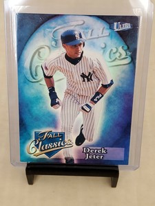 Derek Jeter 1998 Ultra Fall Classics Insert Card