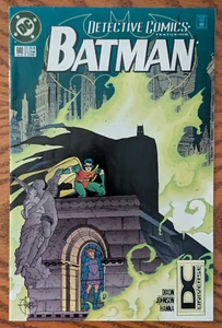 DC Batman Detective Comics Issue 690 DC Universe Logo Variant (Mid-grade) - Picture 1 of 10