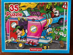 Vintage Walt Disney Jigsaw Puzzle 35 Piece - 1990 Waddingtons Complete - Picture 1 of 3
