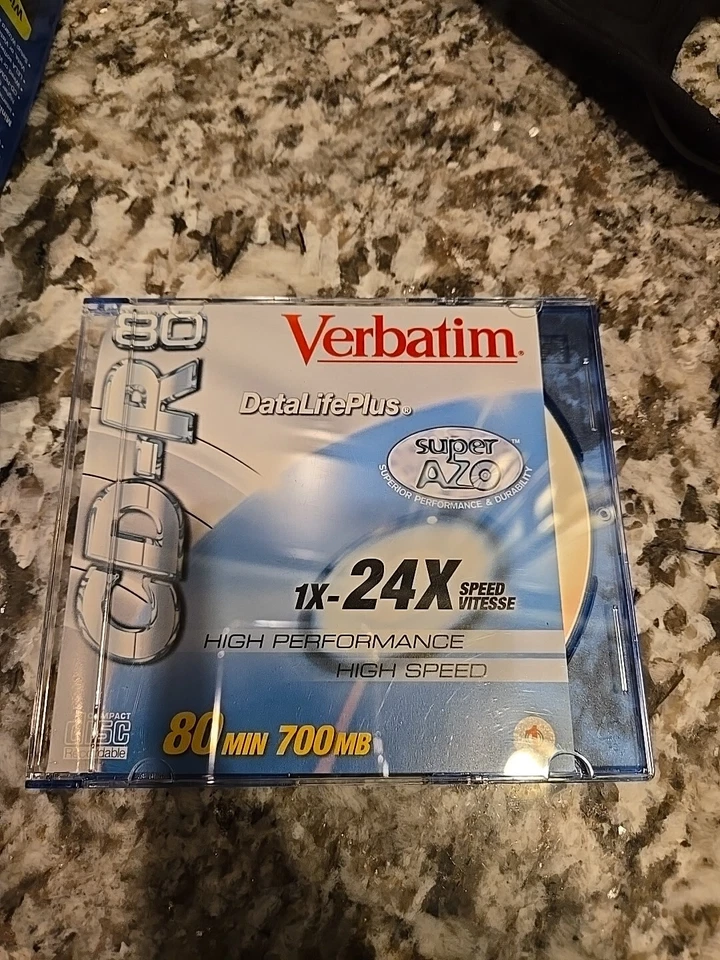 Verbatim Data Life Plus Super AZO CR-R 80 Min 700 MB 1X-24X Speed - Image 1 of 1