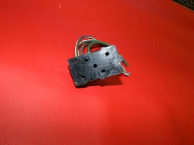 65 66 67 76 Cadillac 2 Button Power Window Switch   Pigtail Wire Connector 1973 - Image 1 of 4