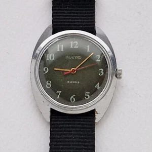 Vintage Soviet mechanical watch Vostok. USSR - Picture 1 of 17