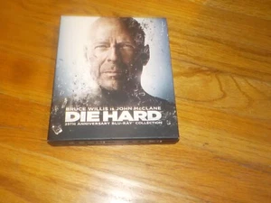 Die Hard: 25th Anniversary Blu-ray Collection Blu-ray MISSING DISC BRUCE WILLIS - Picture 1 of 2