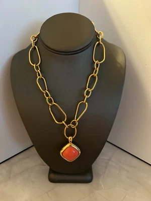 Collar Joan Rivers Tono Dorado Distintivo con Colgante Cambiable 16" Foto 1 de 3