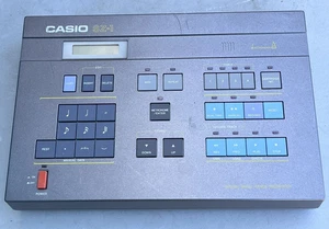 Secuenciador digital multipista Casio SZ-1 (CZ-101) de colección PARA REPUESTOS O REPARACIÓN - Imagen 1 de 8