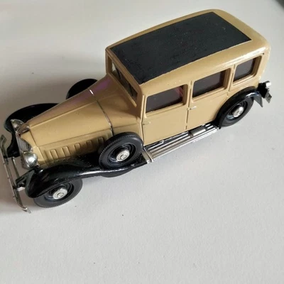 Solido Renault Reinastella Limousine 1932 – Série Élégance – 1/43 – Rare - Photo 1/4
