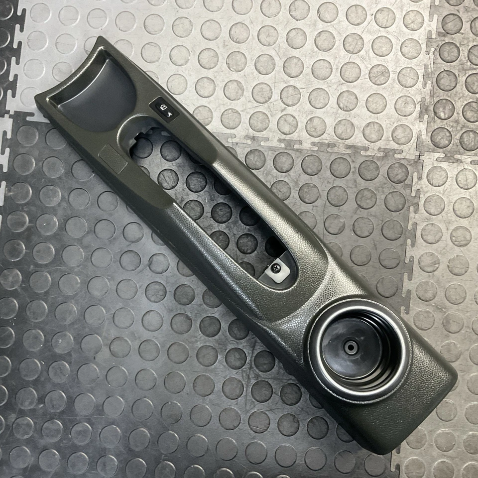 Mini Cooper E 2002-2006 cubierta de freno de mano de estacionamiento bisel panel con portavasos OEM Foto 1 de 4