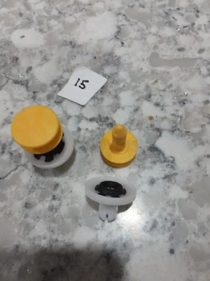 15 clips de panel de puerta OEM Hummer H2 para GM se adapta a 11562288 - (11562288) Foto 1 de 2