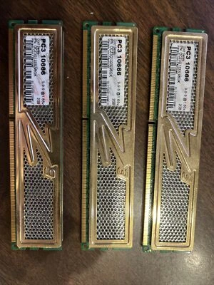 6GB Kit DDR3 1333 ( 2GB x 3 ) PC3-10666 UDIMM OCZ Desktop Game Memory 240P Shell - Image 1 of 2