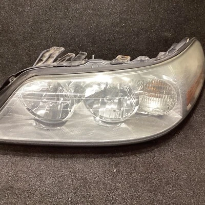 2005 to 2011 Lincoln Town Car Right Passenger LH side Headlight - Image 1 of 2